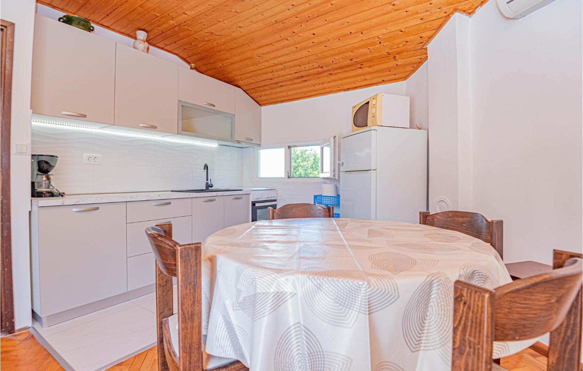 Pet Friendly Apartment In Jadrija With Wifi Exterior foto